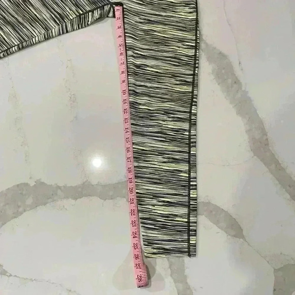 Aerie Chill Play Move High Rise Activewear Leggings Neon/Black Womens Size Large - Picture 6 of 6